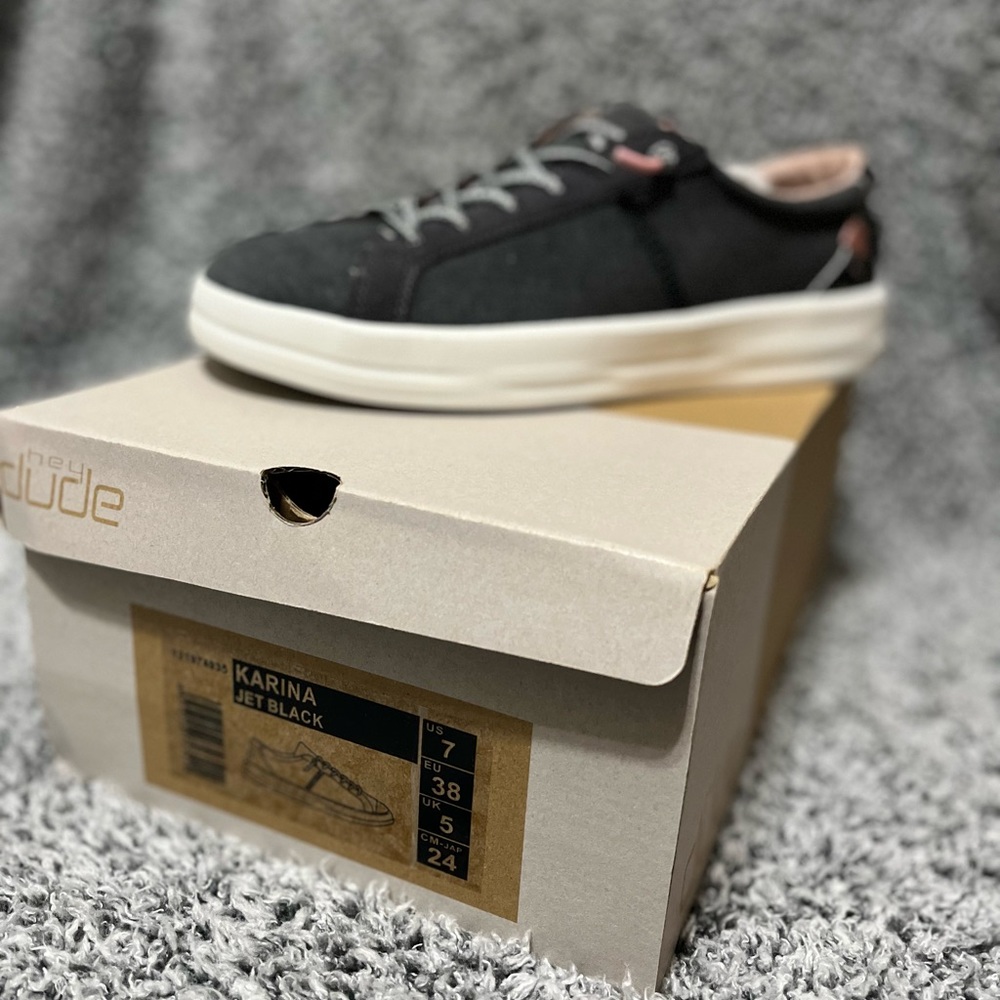 Hey dude Karina Jet black shoes! Size 7, never worn. Still in box. Too small.